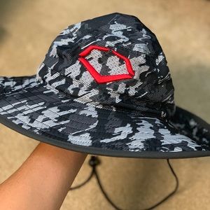 EvoShield bucket hat
